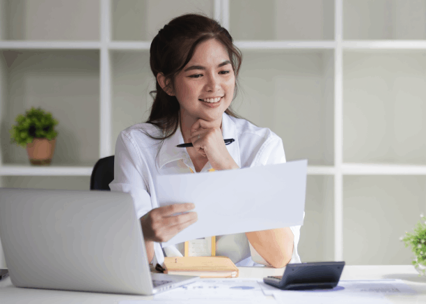 A customer benefiting from certified human translation services for marriage certificates, ensuring no extra fees.